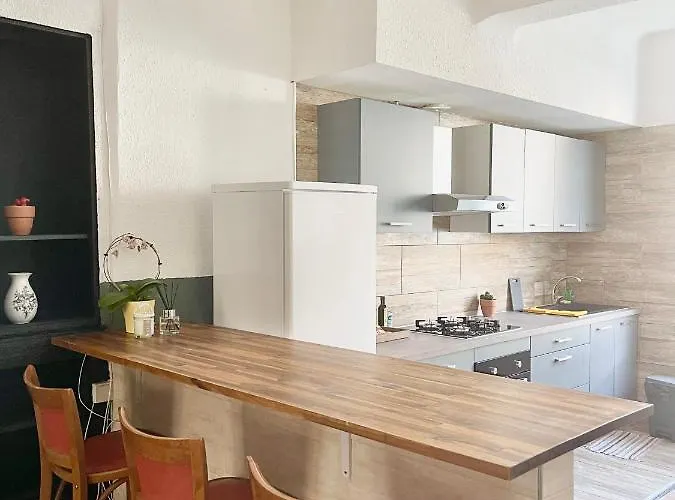 Chez-yu * Carcassonne